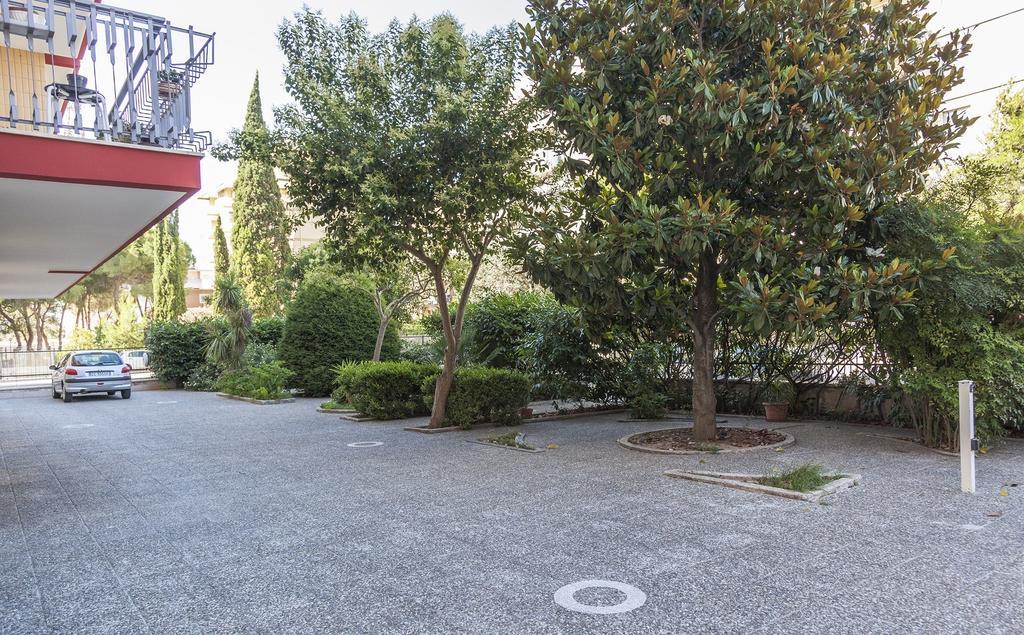 B&B Lecce House Bagian luar foto